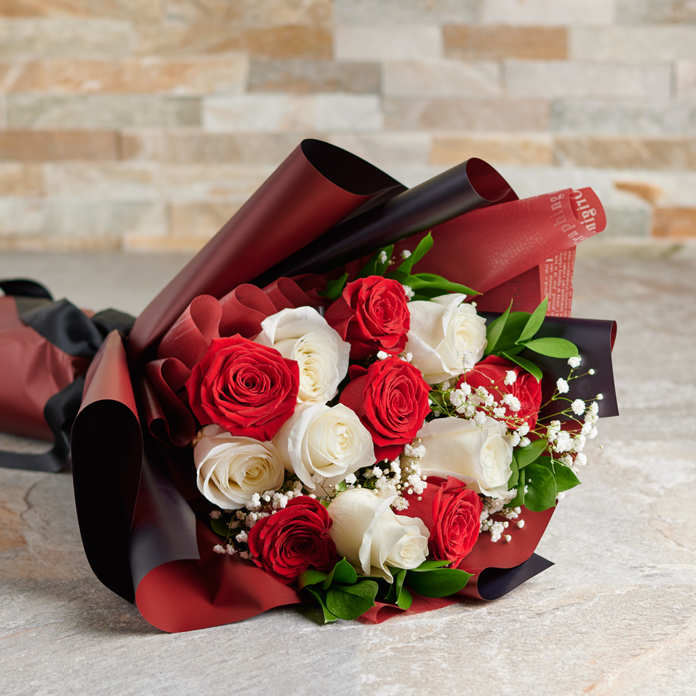Bouquet of Red & White Roses, Valentine's Day gifts