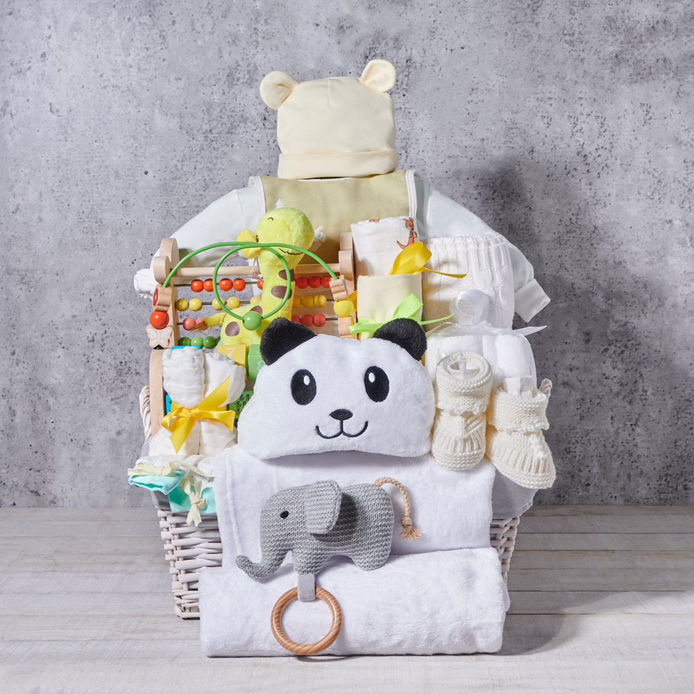 Plush Giraffe Baby Gift Basket, baby gift, baby, baby shower gift, baby shower, unisex baby gift, unisex baby