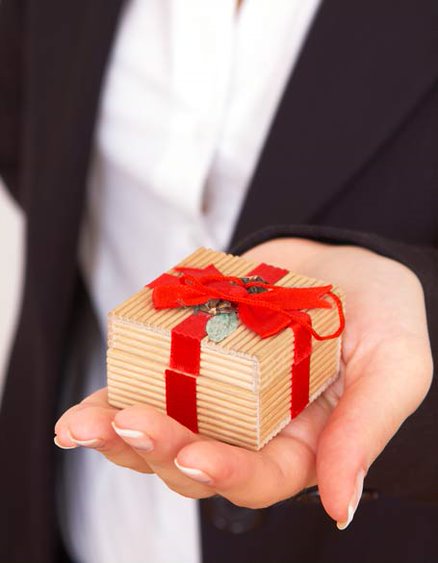 Gifts to be Sent by Real Estate Agents