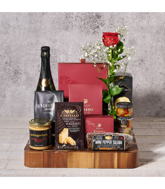 A Treat For My Valentine, With Champagne, Valentine's Day gifts, sparkling wine gifts, chocolate