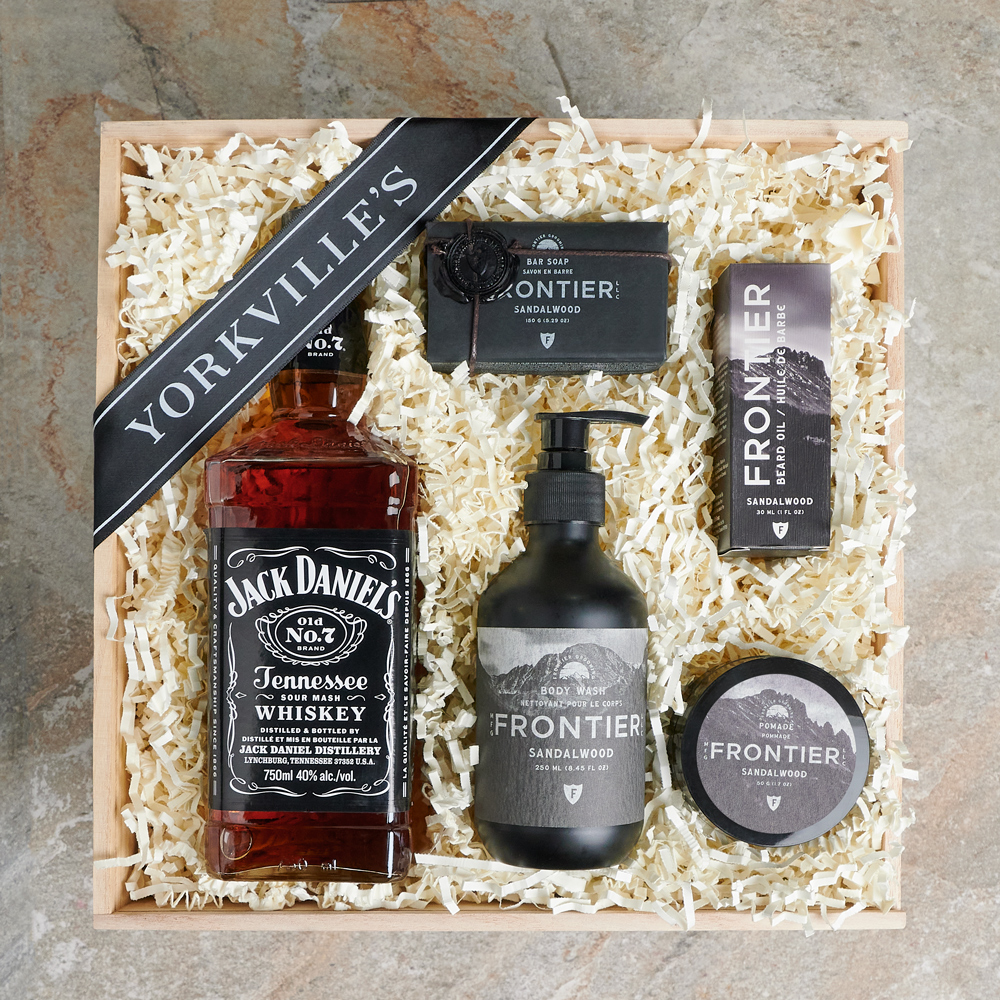 PERFECT GROOMING AND WHISKEY SPA GIFT SET