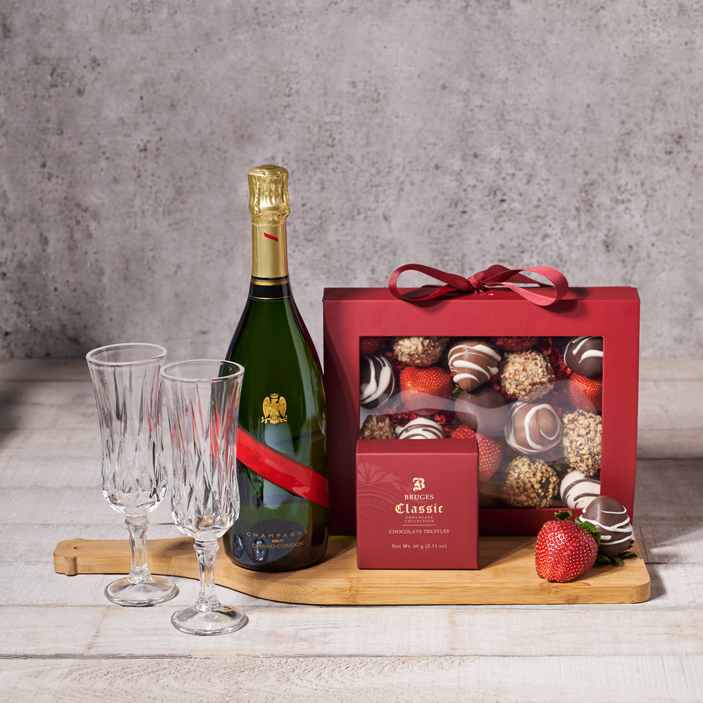 Champagne & Chocolate Dipped Strawberries For Two