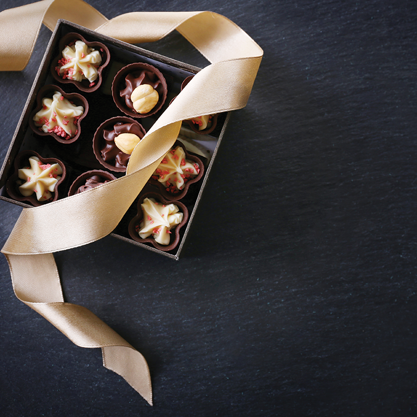 Send Chocolate Gifts and Gift Baskets To Carnegie Hill