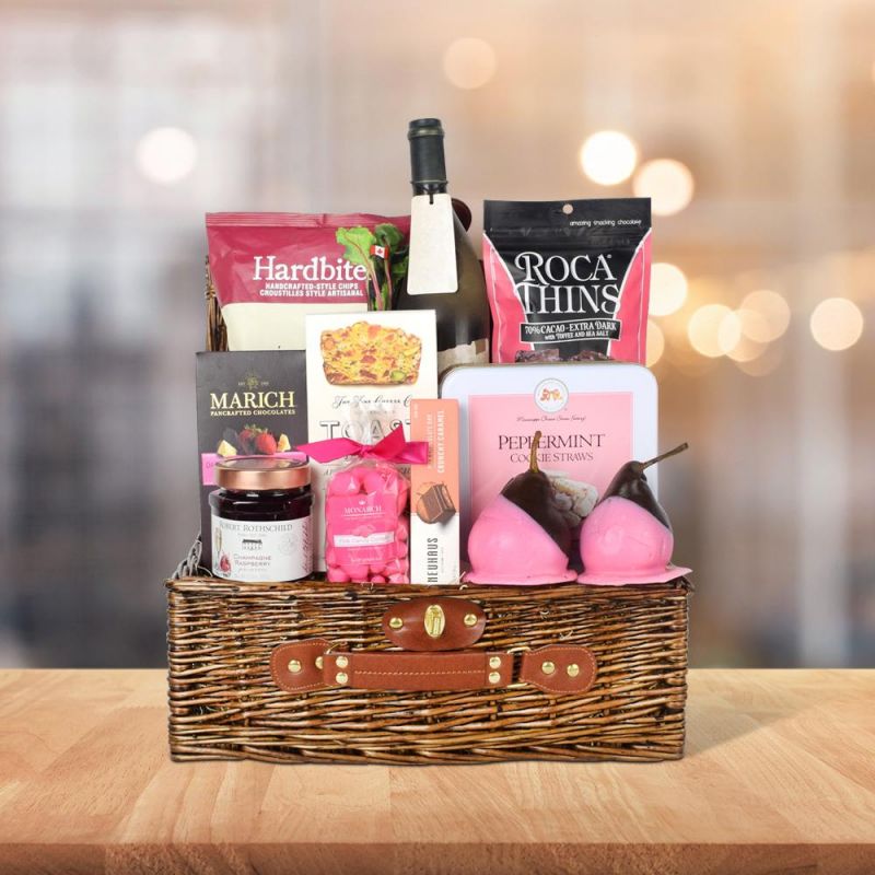 THE PINK PEAR GIFT BASKET - HAZELTON'S | USA