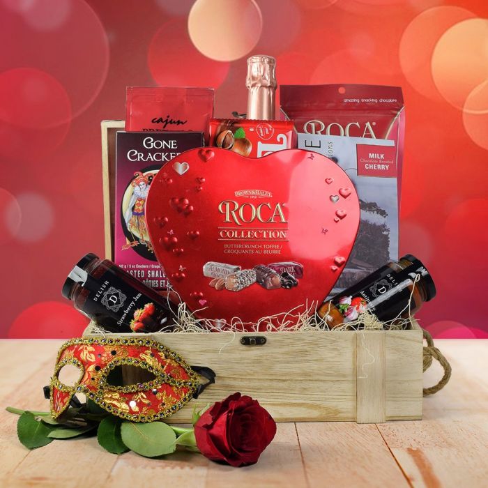 Champagne & Chocolate Gift Basket HAZELTON'S USA